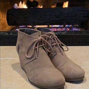 Wedge booties